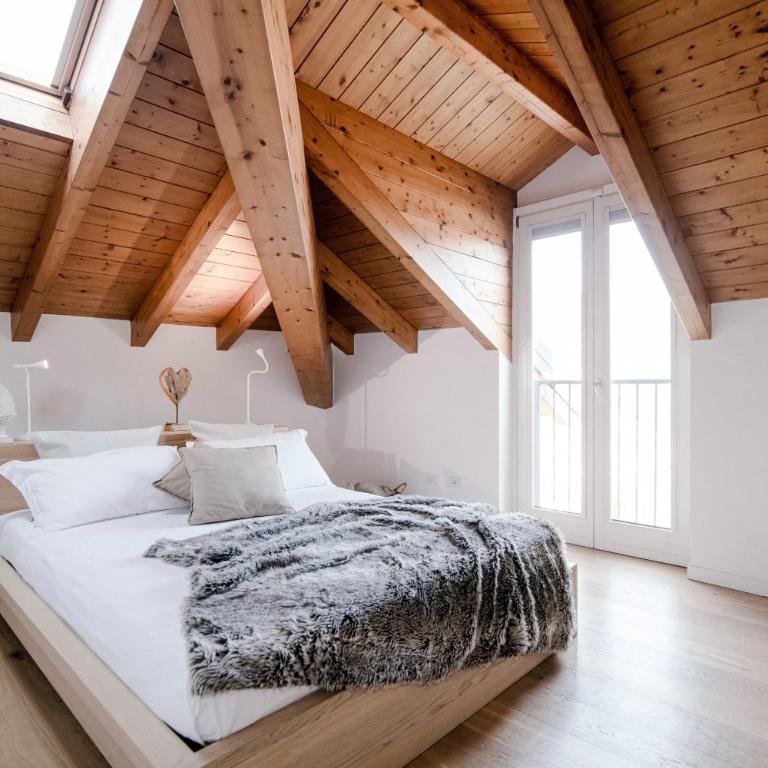 Modern Luxury Attic - byMyHomeInComo - Appartamento con 3 Camere da Letto - 3