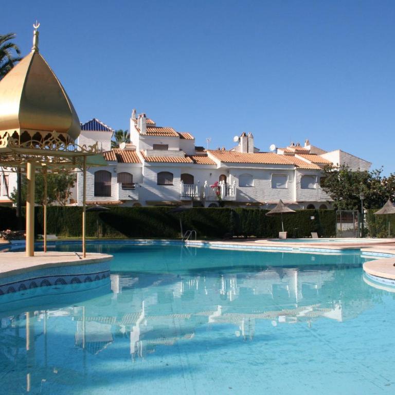 026 - Costa Hispania I - 172 - comfortHOLIDAYS - Three-Bedroom Apartment - 2