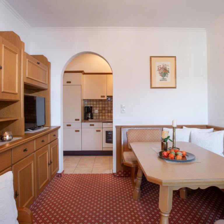 Gästehaus Appartement Höllwarth - Apartment mit Dusche - 3
