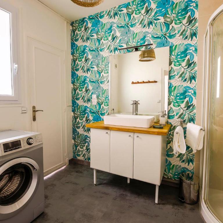 Appartement Rousseau - Centre Ville 5 minutes GARE - Apartamento de 2 dormitorios - 15