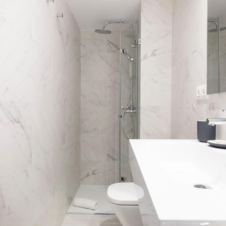 Aspasios Las Ramblas Apartments - Two-Bedroom Apartment - 12
