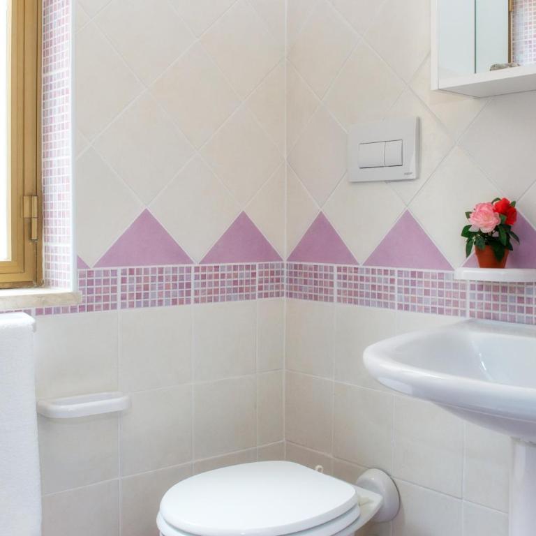 Casa Longo 2 - Appartamento con 2 Camere da Letto e Balcone - 6