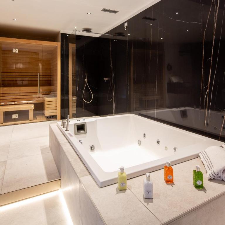 The Corner Duomo Hotel - Suite Executive - 4