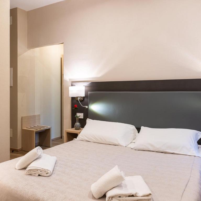 Hotel Victoria - Triple Room - 6