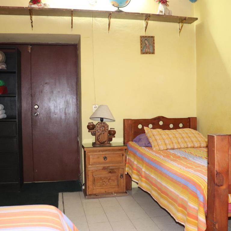 Hostel Casa Zalaoui - Habitación Triple con baño compartido - 7