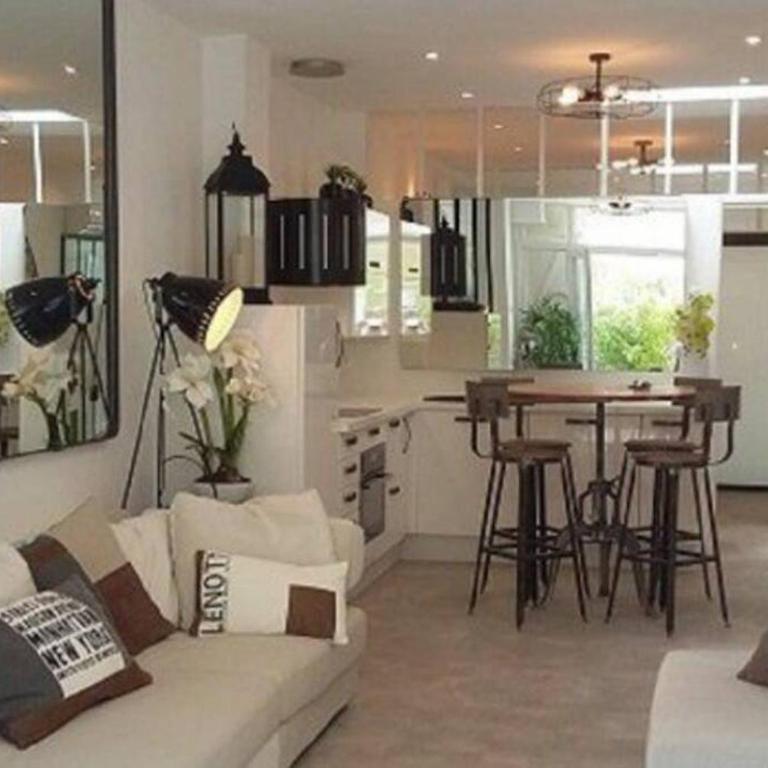 BANDOL Magnifique appartement en RDC cour sans vis à vis 5mn plage - Apartamento de 1 dormitorio - 16