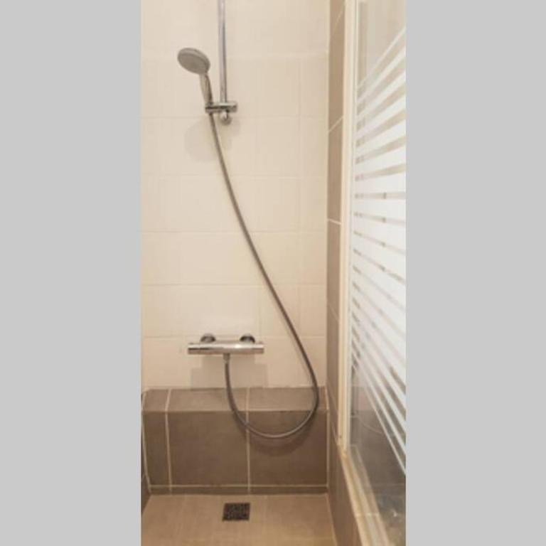 BANDOL Magnifique appartement en RDC cour sans vis à vis 5mn plage - Apartamento de 1 dormitorio - 20