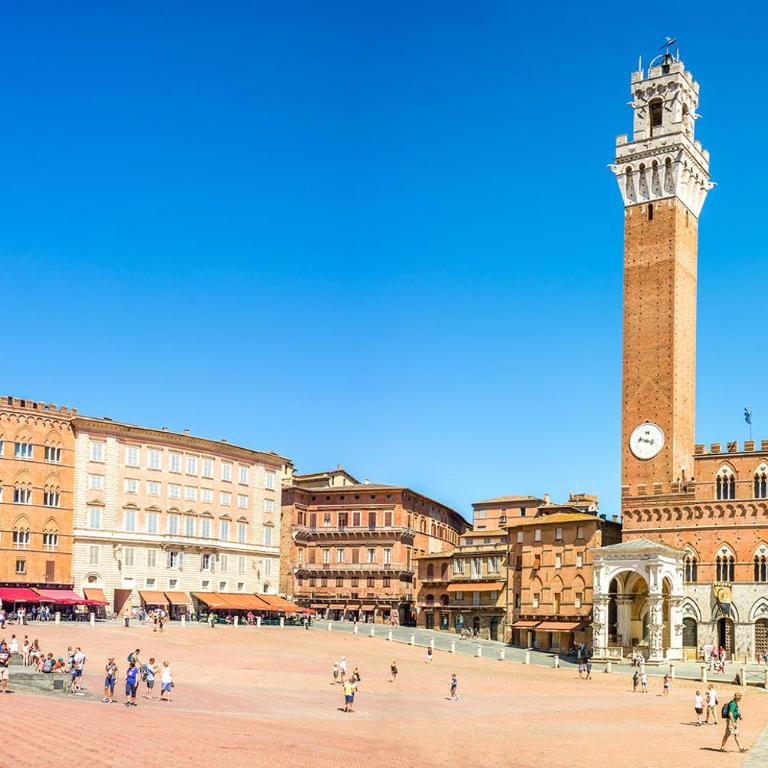 Palazzo Chigi Zondadari - Appartamento con 3 Camere da Letto - 2
