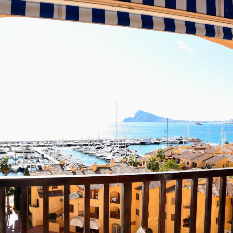 Sunny Escape by the Sea & Yacht Club - Apartamento - 6
