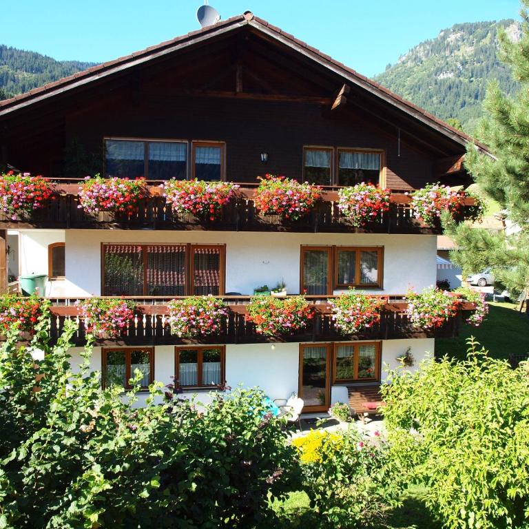 Haus Rosi Göhl - Apartment mit 1 Schlafzimmer - 1