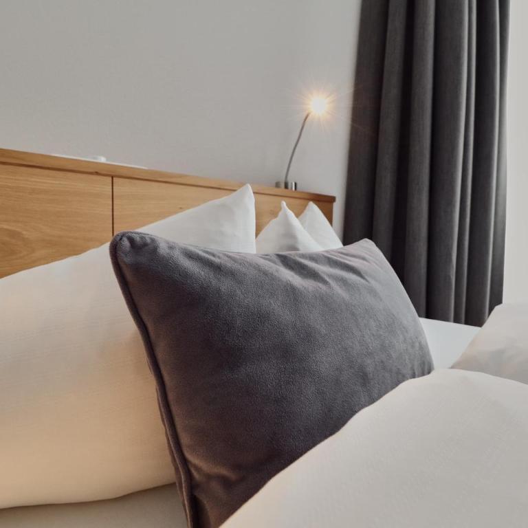 Hotel Garni & Aparthotel COLLINA - Doppelzimmer - 11