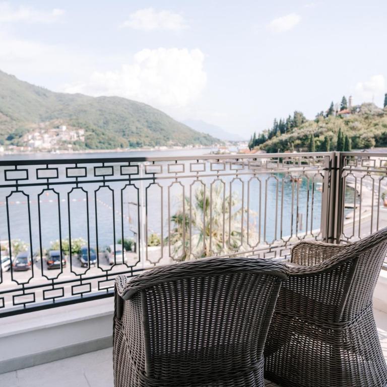 Boutique Hotel & Spa Casa del Mare - Mediterraneo - Deluxe Two Bedroom Apartment with Balcony and Sea View - 6
