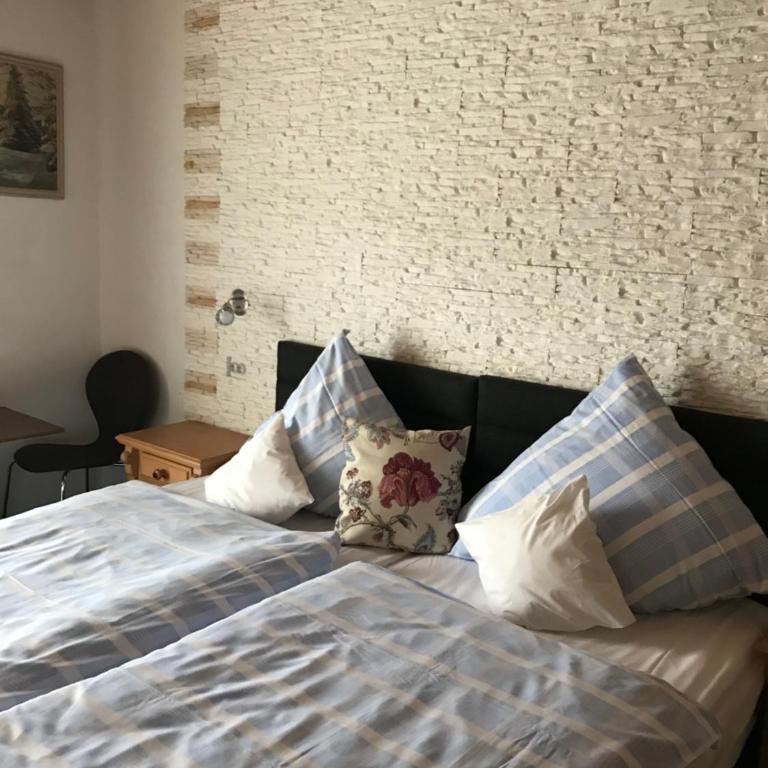 Hotel Tannenhof - Doppelzimmer mit Balkon - 1