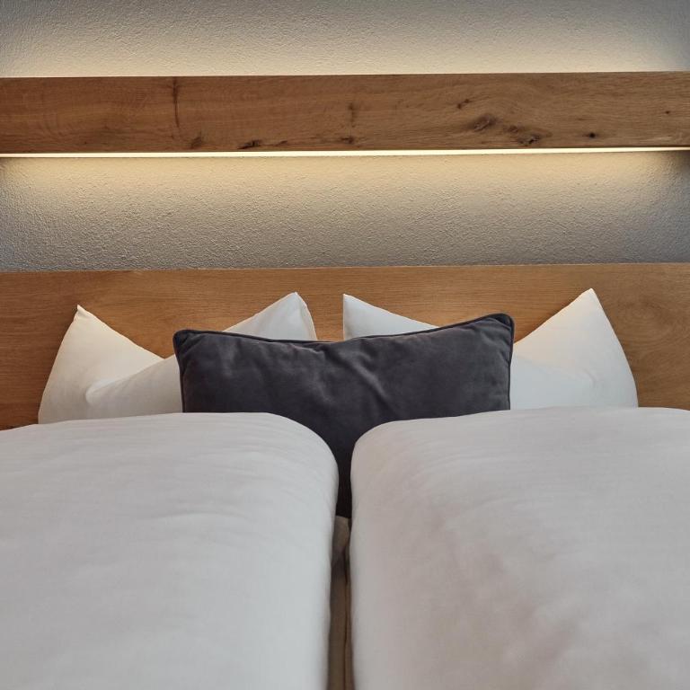 Hotel Garni & Aparthotel COLLINA - Doppelzimmer - 6