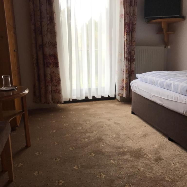 Hotel Tannenhof - Einzelzimmer - 2