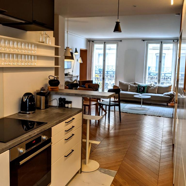 RESIDENCES HARCOURT - Ile Saint Louis - PARIS - Appartement Deluxe - 39