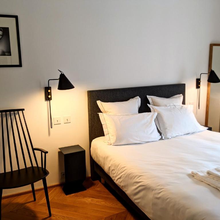 RESIDENCES HARCOURT - Ile Saint Louis - PARIS - Appartement Deluxe - 50