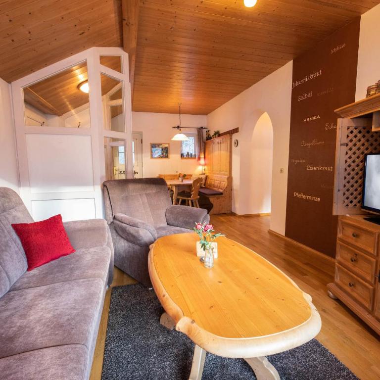 Alpenkräuter - Apartment mit Blick auf die Berge - 10