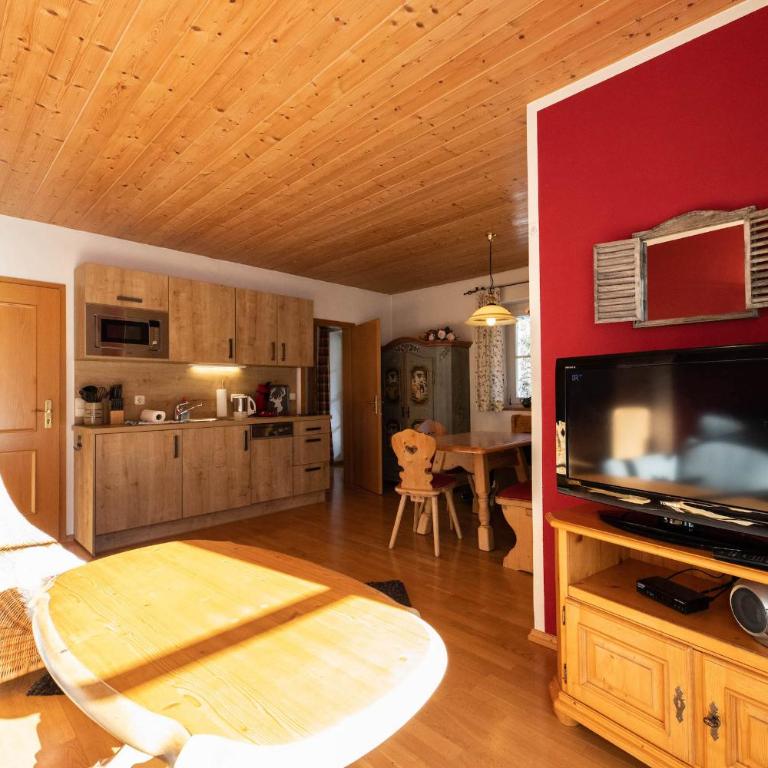 Zirbe - Apartment mit Blick auf die Berge - 7