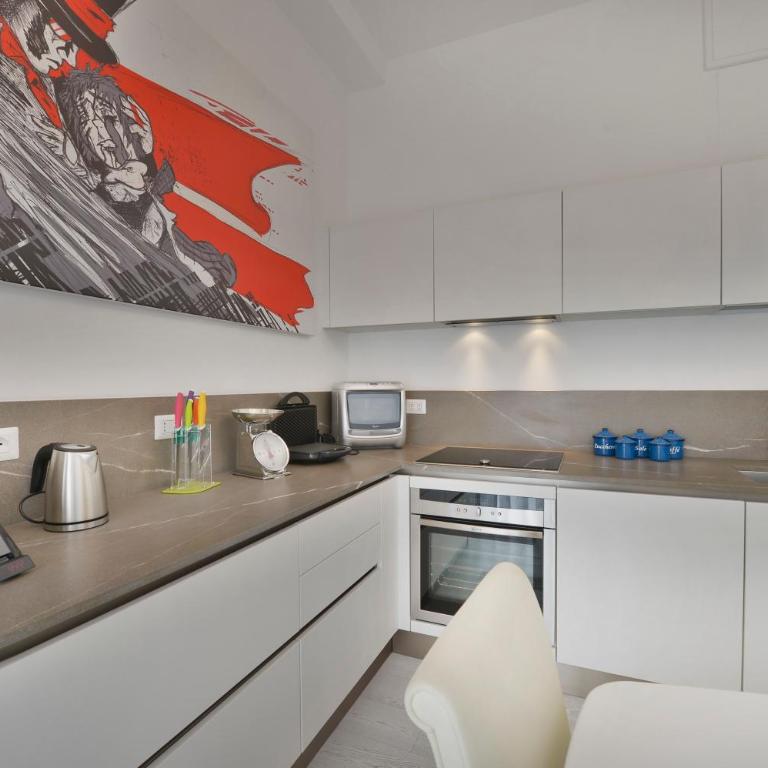 UR-NEST Porta Vittoria - Appartamento con 2 Camere da Letto - 8