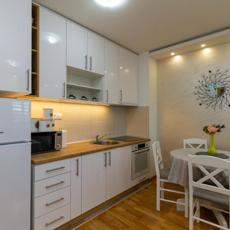 Apartman Candy Home Zlatibor - One-Bedroom Apartment - 11