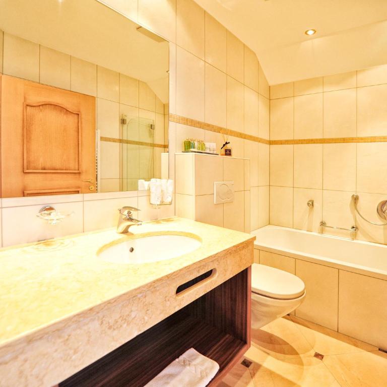 Hotel Salnerhof - Deluxe Doppelzimmer mit Panoramablick - 3