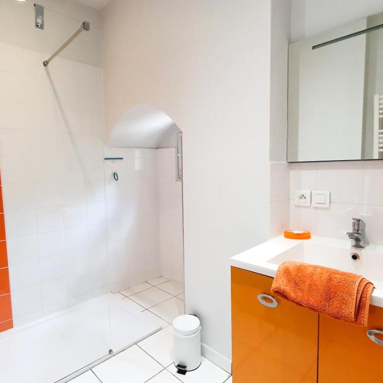 Les Chambres du "Coup de Coeur de Sarlat" - Chambre Double Supérieure avec Douche - 1