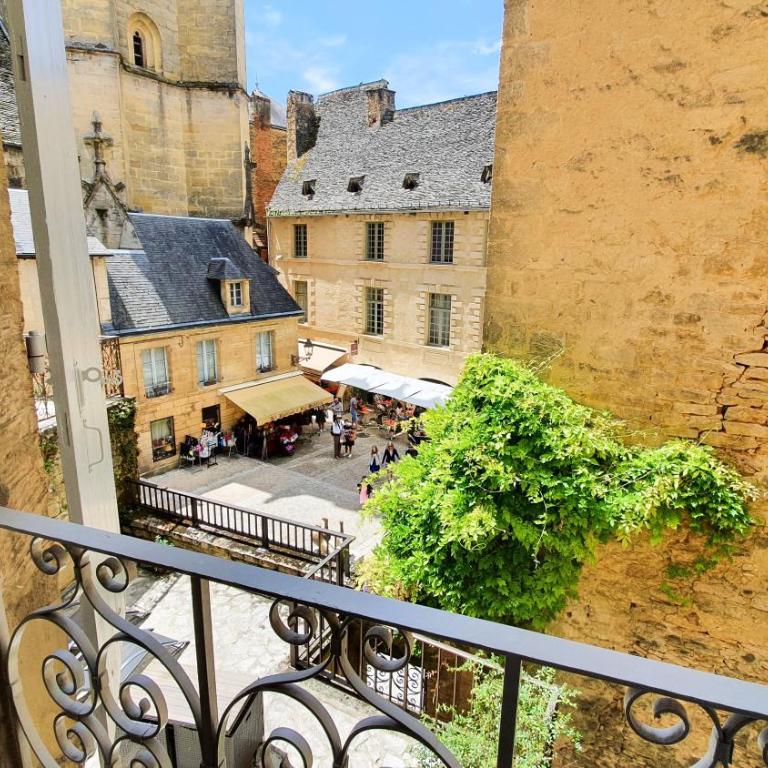 Les Chambres du "Coup de Coeur de Sarlat" - Chambre Double Supérieure avec Douche - 4