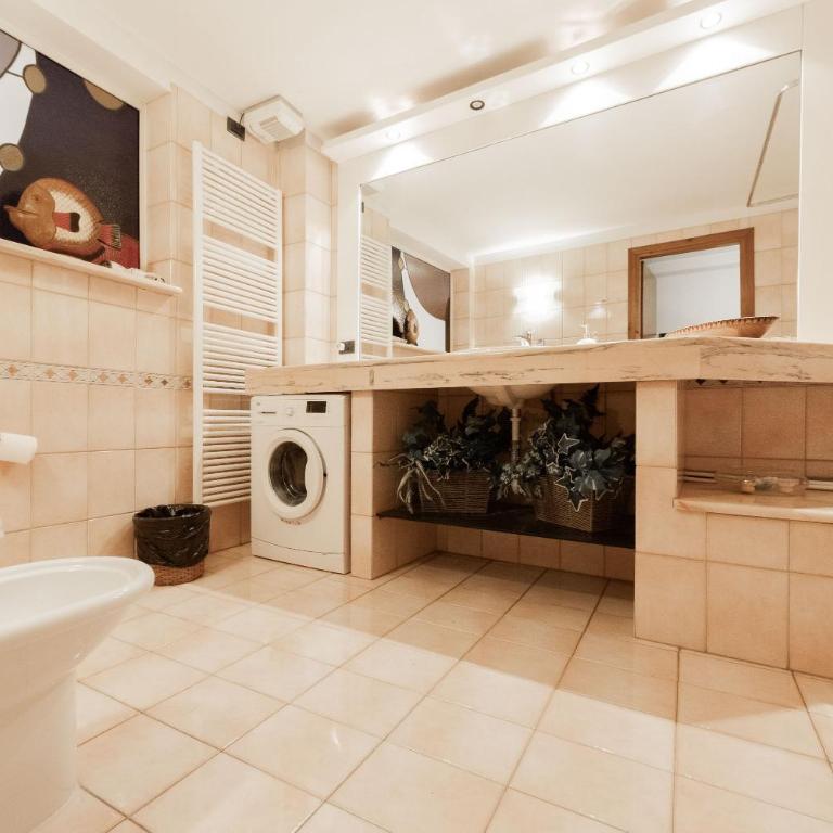 Realkasa Azeglio Apartments - Spacious Room without kitchen - 10
