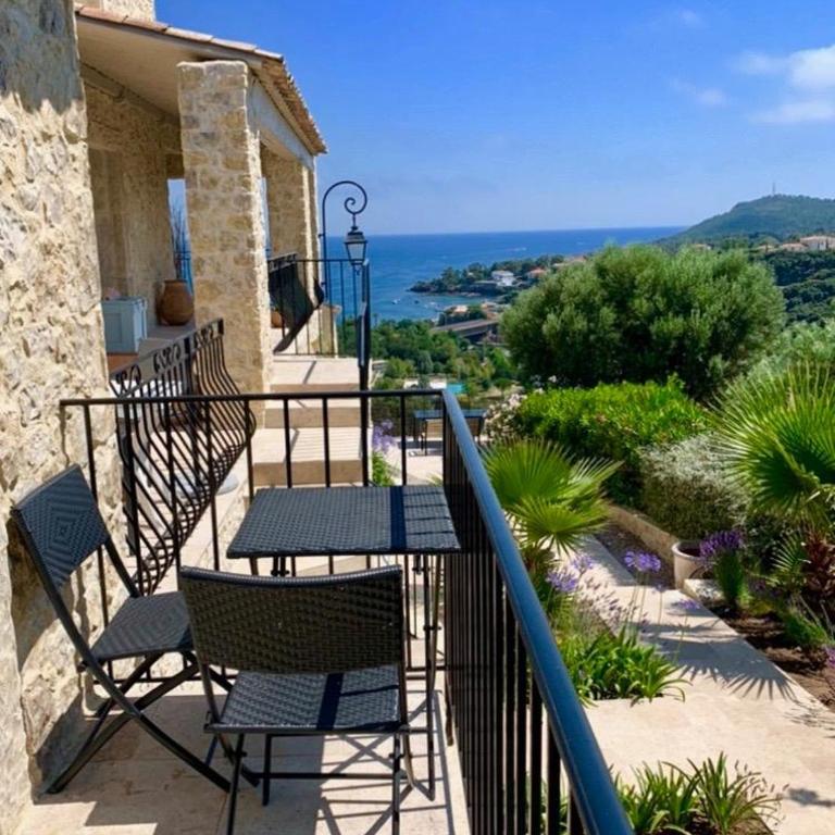 Villa Grand Baie - Studio "Colibri" with Partial Sea View - 13