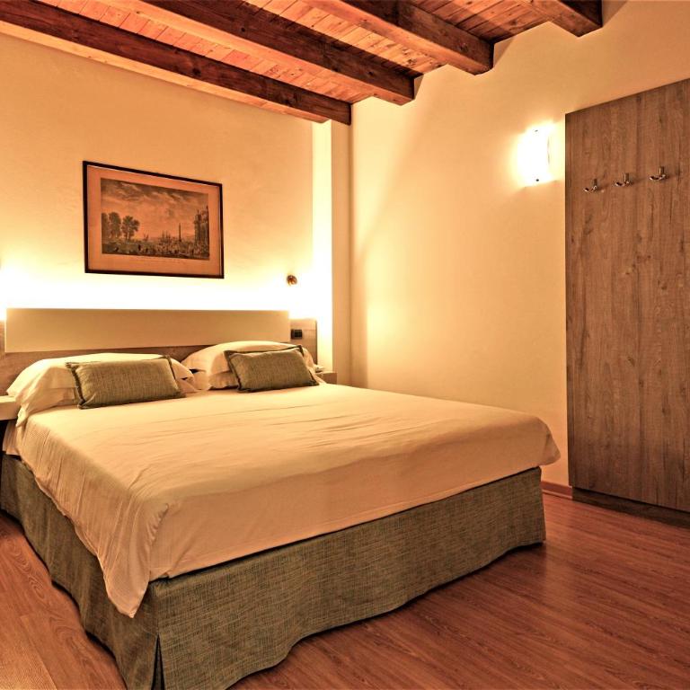 Hotel James Joyce - Camera Matrimoniale/Doppia con Letti Singoli - 4