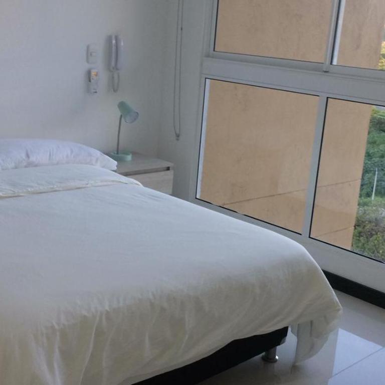 Hermoso Apto con vista a la sierra y a Cabo Tortuga en el sector del Irotama en Santa Marta - Apartamento de 2 dormitorios - 4