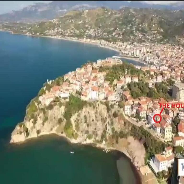 Historical Center with Garden "The Beach and The Cliff" 4 - Appartamento con Vista Giardino - 32