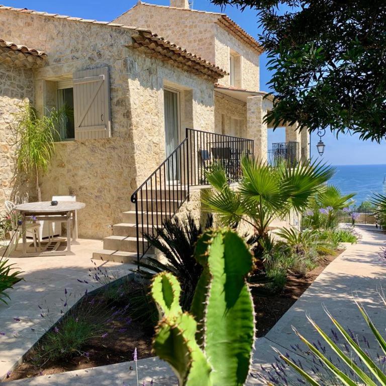 Villa Grand Baie - Studio "Colibri" with Partial Sea View - 12