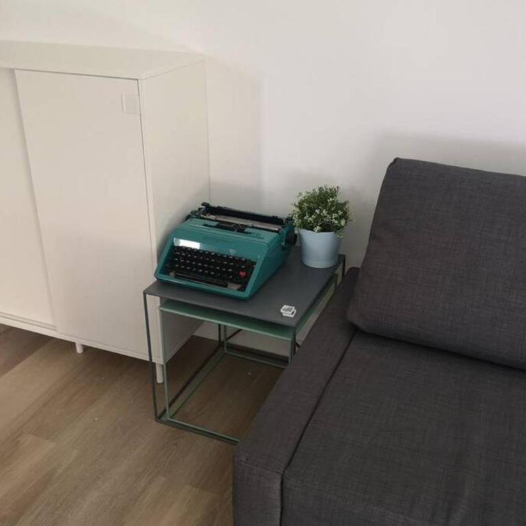 Piso moderno con garaje en el centro de Vigo - Apartamento de 1 dormitorio - 41