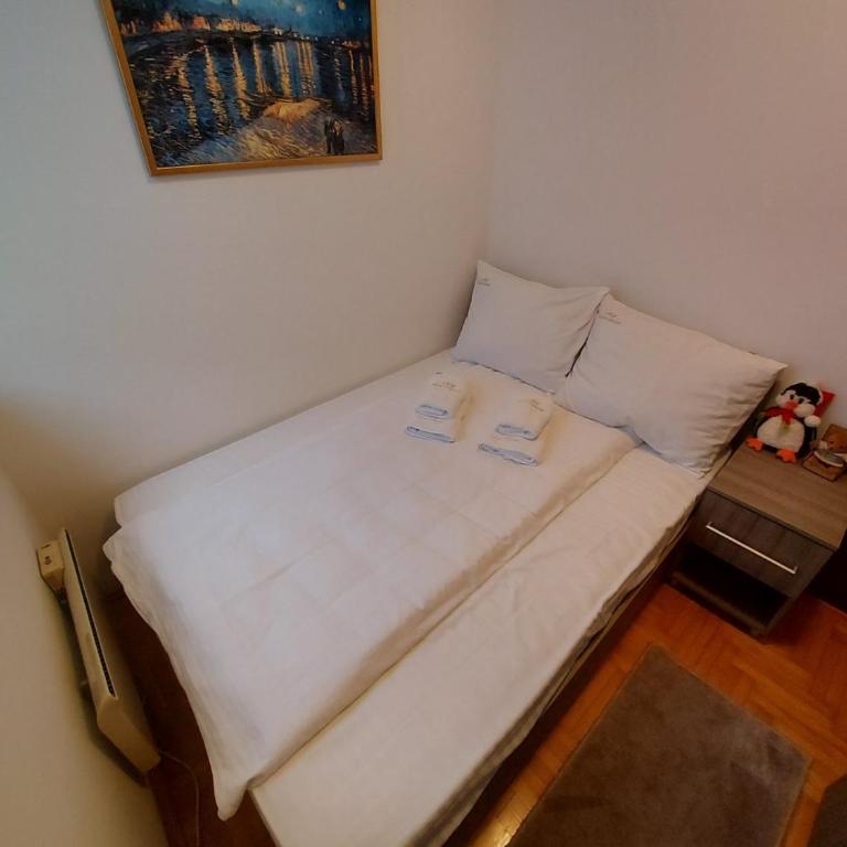 Apartman Dream,Kraljevi Čardaci, sa besplatnim parkingom u garazi - One-Bedroom Apartment - 24