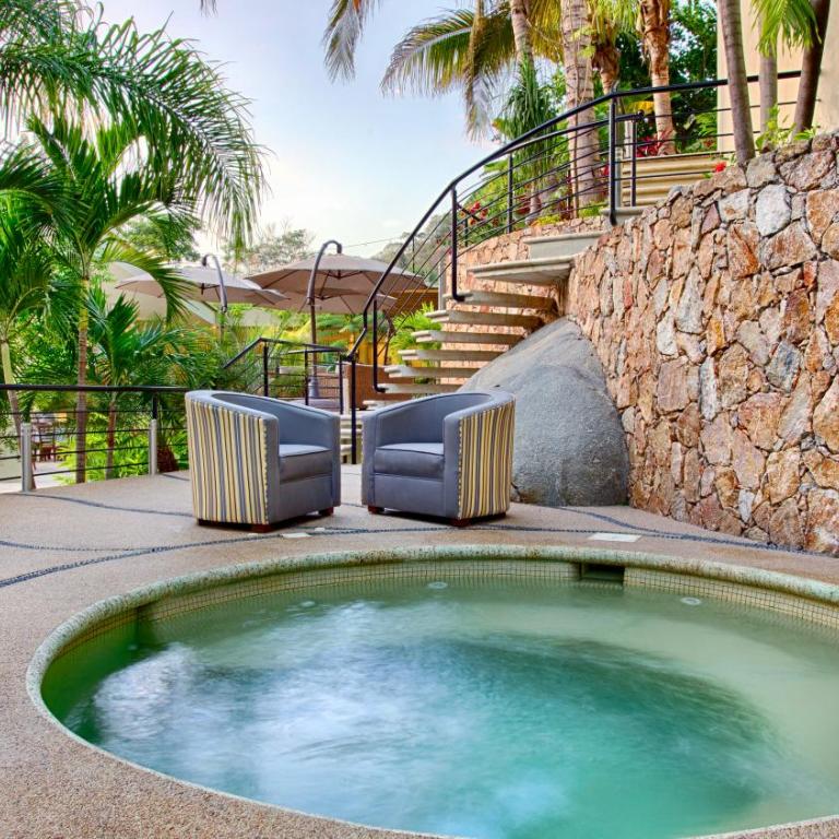 Luxury Beach Frontage Villa with amazing views for Rent - Villa - 74