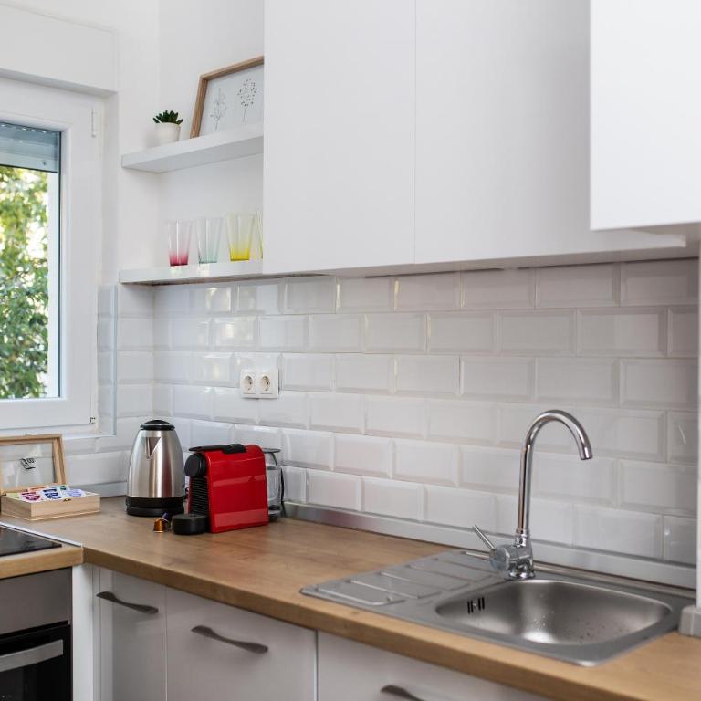 Big Tree Apartment & The Nest Apartment - free Parking - One-Bedroom Apartment - 10
