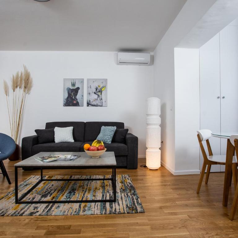 Big Tree Apartment & The Nest Apartment - free Parking - One-Bedroom Apartment - 8