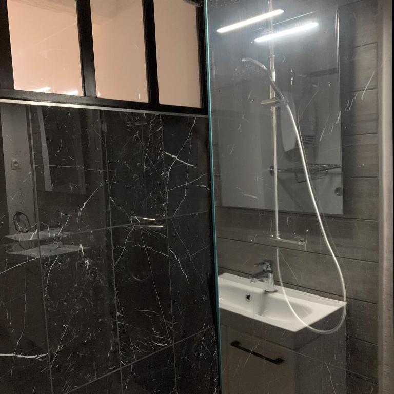 Bel appartement AVIGNON CENTRE - Apartamento de 1 dormitorio - 8
