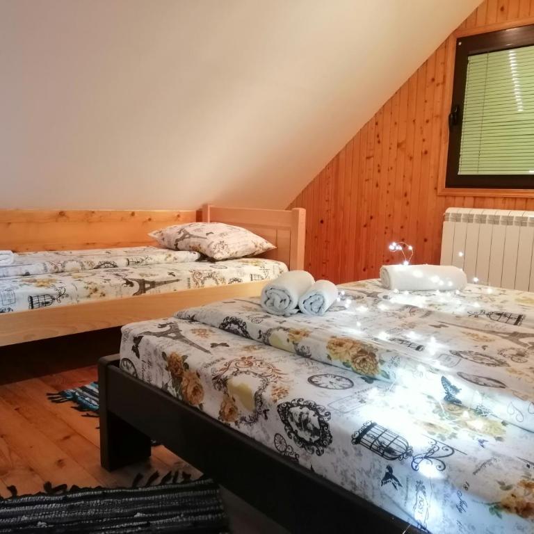 Apartment Nikitovic - Apartment with Balcony - 21