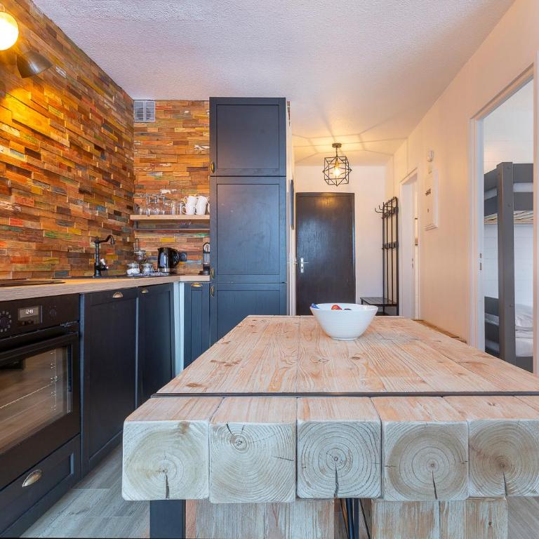 Appartement Cham-Vue - Two-Bedroom Apartment - 6