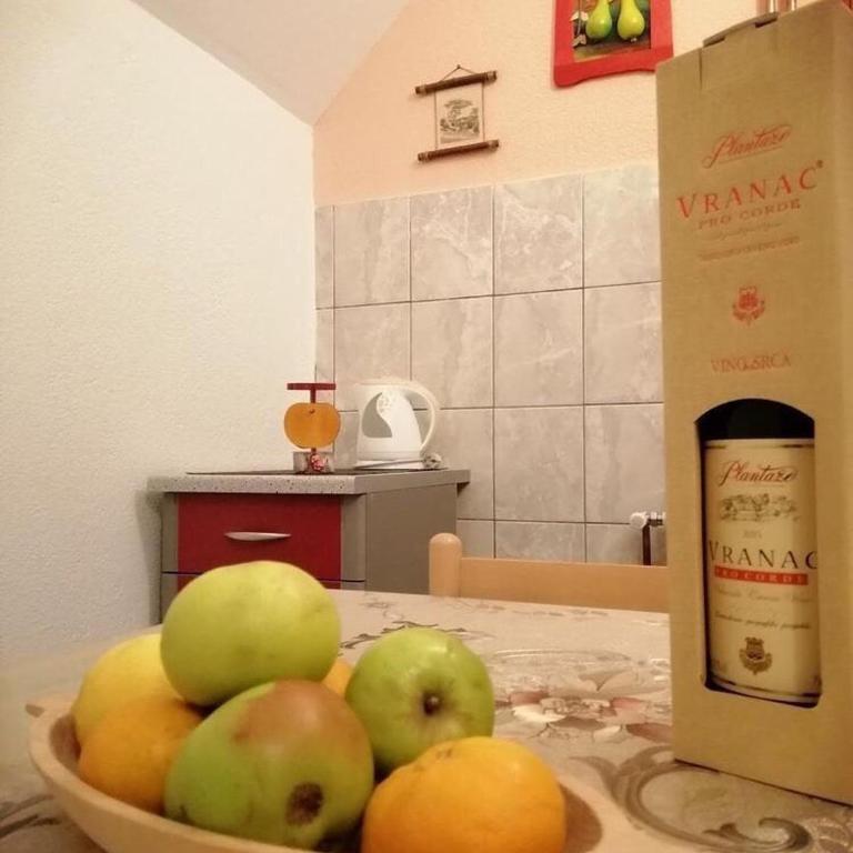 Apartment Nikitovic - Apartment with Balcony - 4