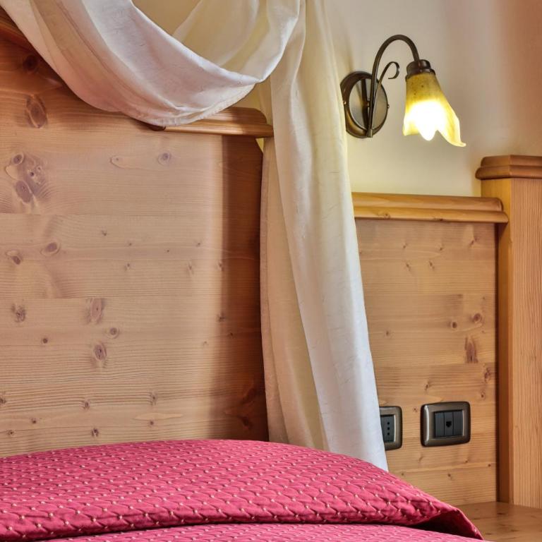Hotel Fai - Superior Double or Twin Room with Mountain View - 1