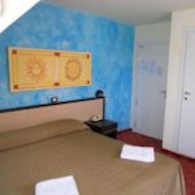 Hotel Ori - Camera Matrimoniale - 2