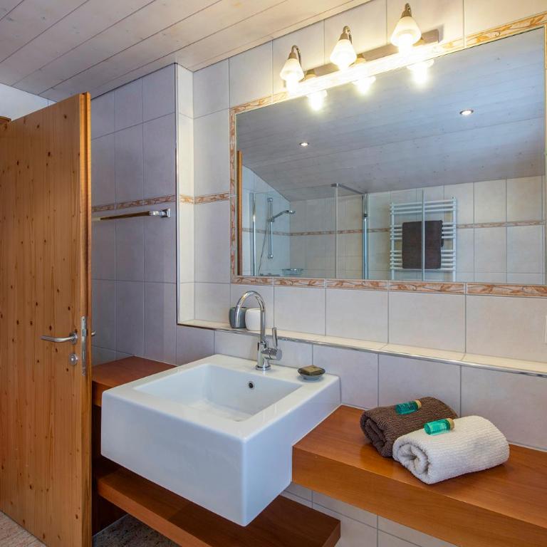 Pension Rudolph - Großes Doppelzimmer - 9