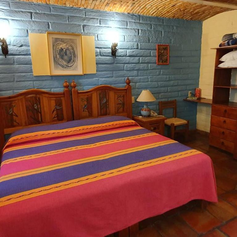 Casa del Retoño - Habitación con cama extragrande. - 3