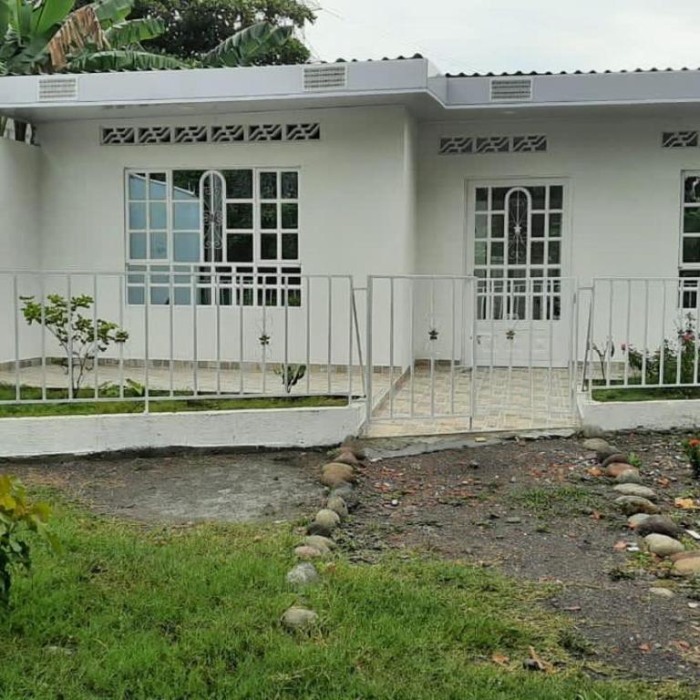Casa piscina - Casa de 4 dormitorios - 6