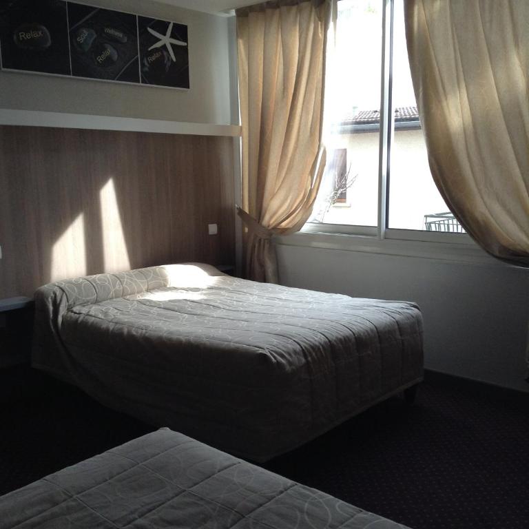 Hôtel Du Stade - Chambre Quadruple - 5