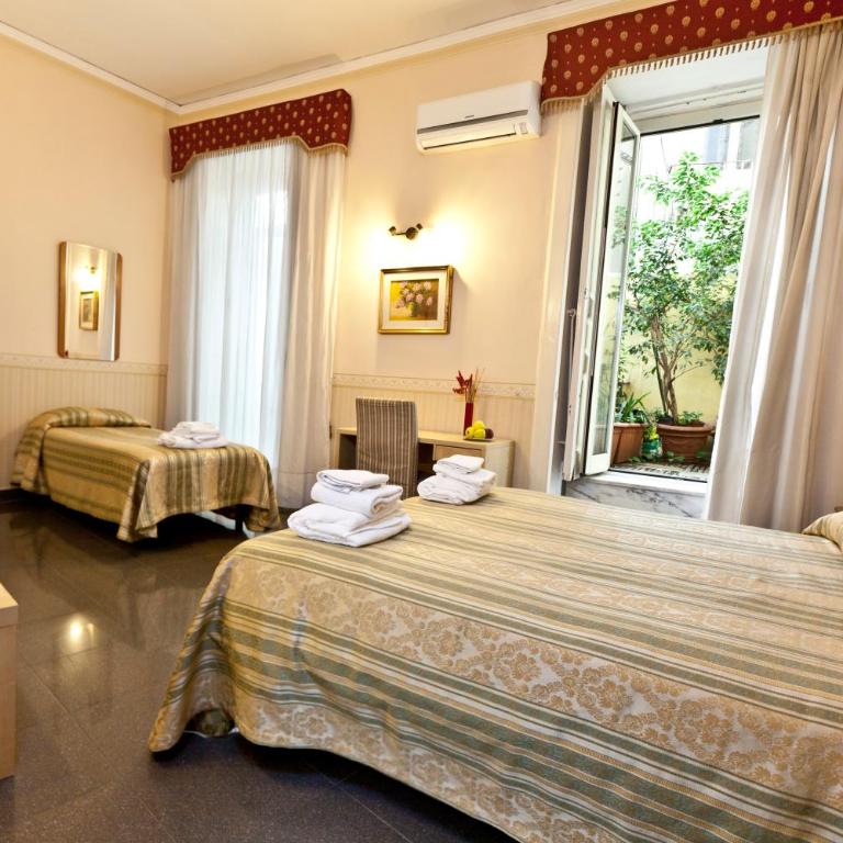 B&B MediNaples - Camera Tripla - 2